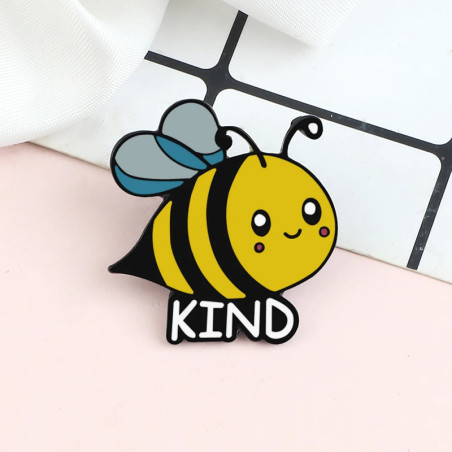 Pins Bee KIND